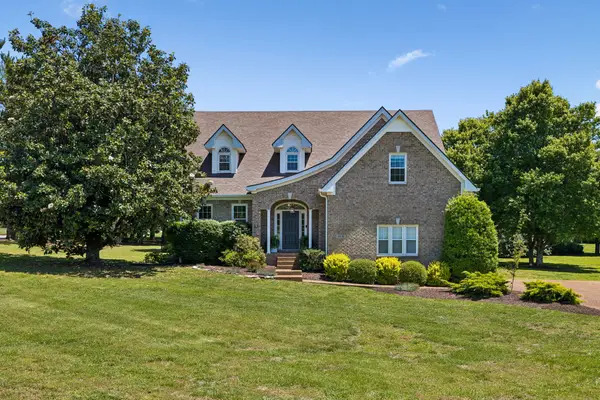 2830 Stacey St, Thompsons Station, TN 37179