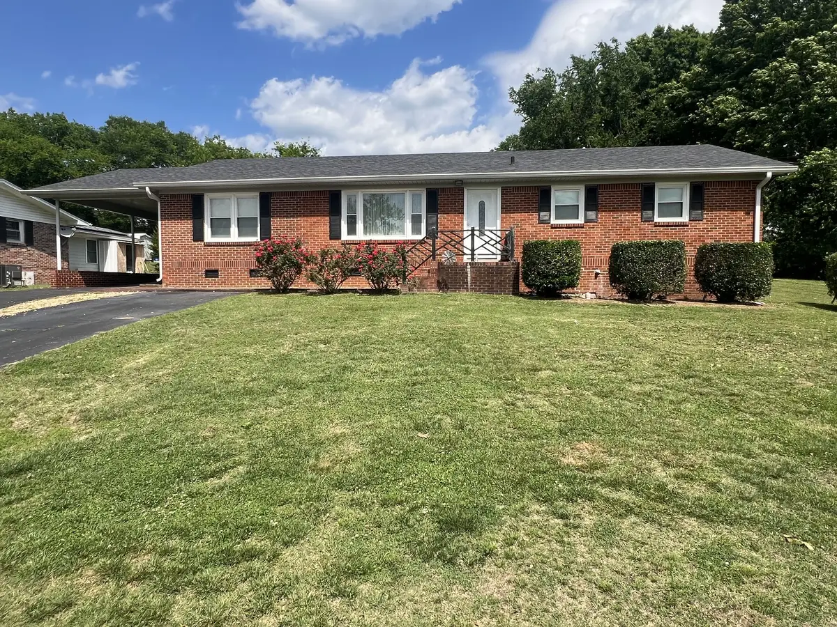105 Tollgate Rd, Pulaski, TN 38478 - #1