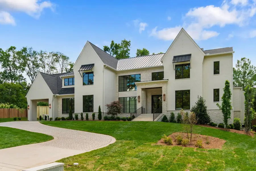 1135 Duncanwood Dr, Nashville, TN 37204 - #2
