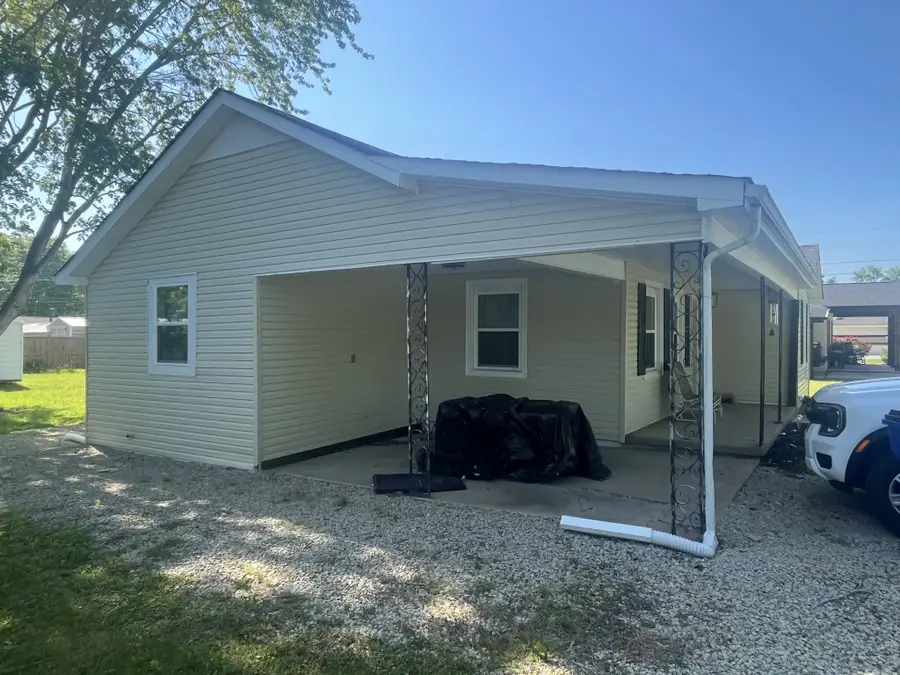 623 Walnut St, Waynesboro, TN 38485 - #3
