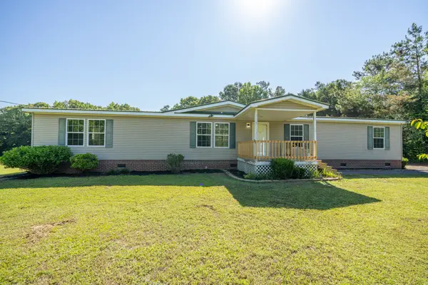 1125 Clifft Rd, Bolivar, TN 38008