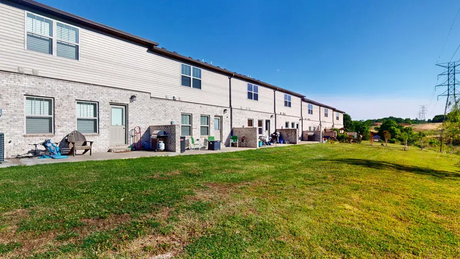 1401 Villa Cir, Lebanon, TN 37090 - #3