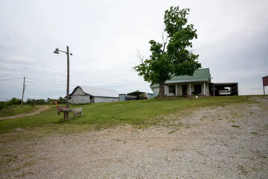 1496 S Bunker Hill Rd, Sparta, TN 38583 - #3