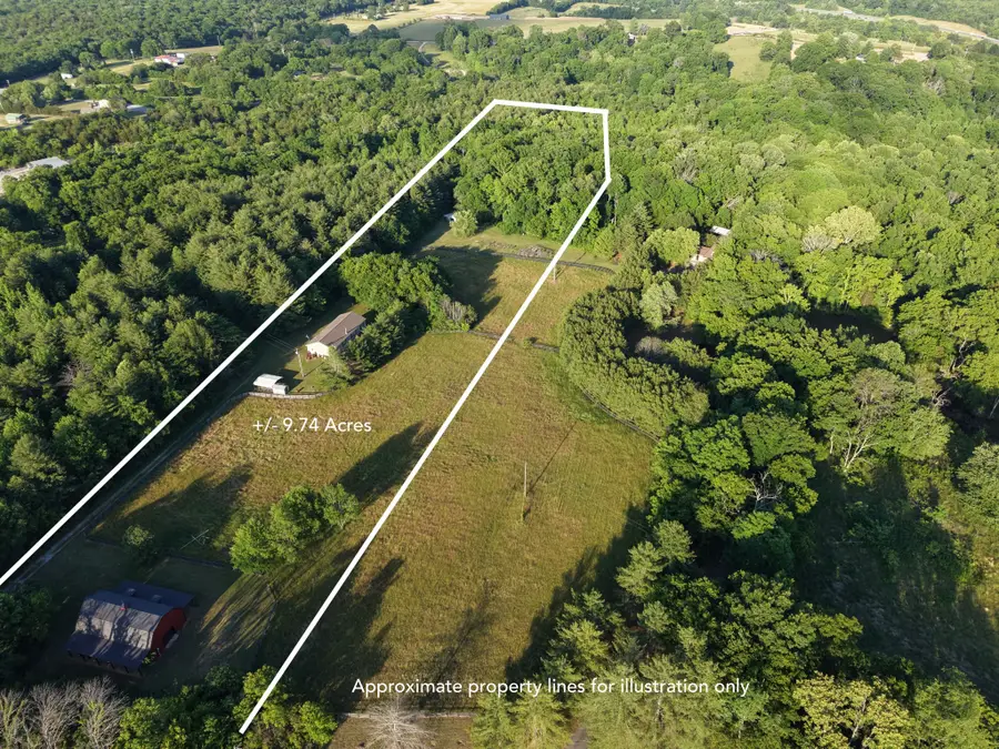 8238 Hawkins Rd, College Grove, TN 37046 - #3