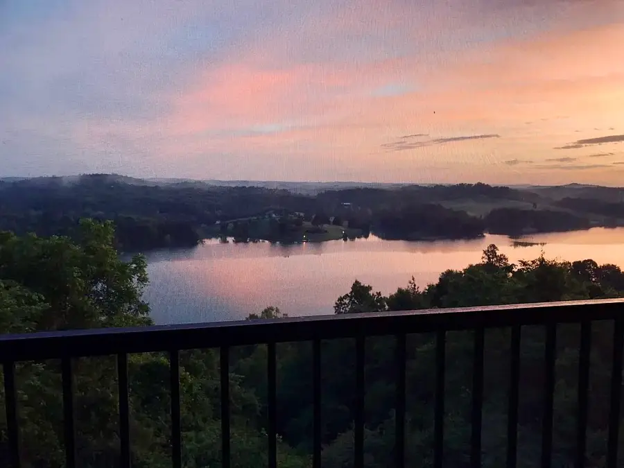 795 Red Bud Ln, Sevierville, TN 37876 - #2