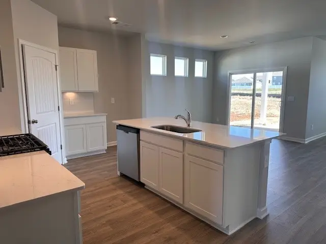 2210 Quinn Drive, White House, TN 37188 - #3