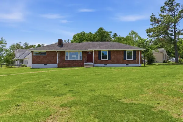 900 Saunders Ave, Madison, TN 37115