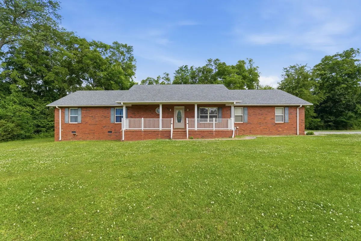 404 Heikens Dr, Decherd, TN 37324 - #1