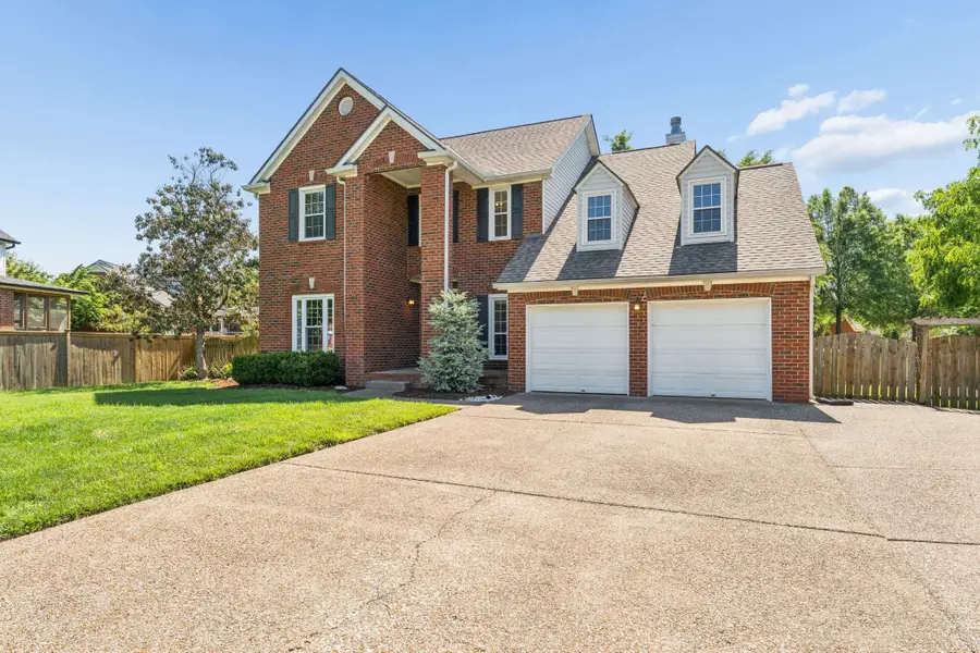 6217 Deerbrook Dr, Nashville, TN 37221 - #2