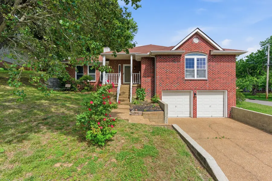 1701 Ridgemere Ct, Hermitage, TN 37076 - #2