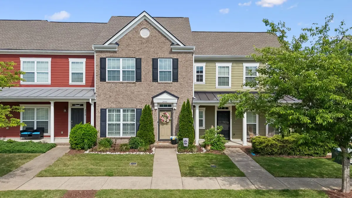2046 Hemlock Dr, Spring Hill, TN 37174 - #1