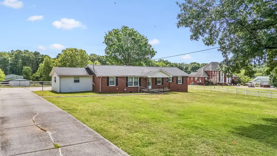 6721 Beckwith Rd, Mount Juliet, TN 37122 - #2