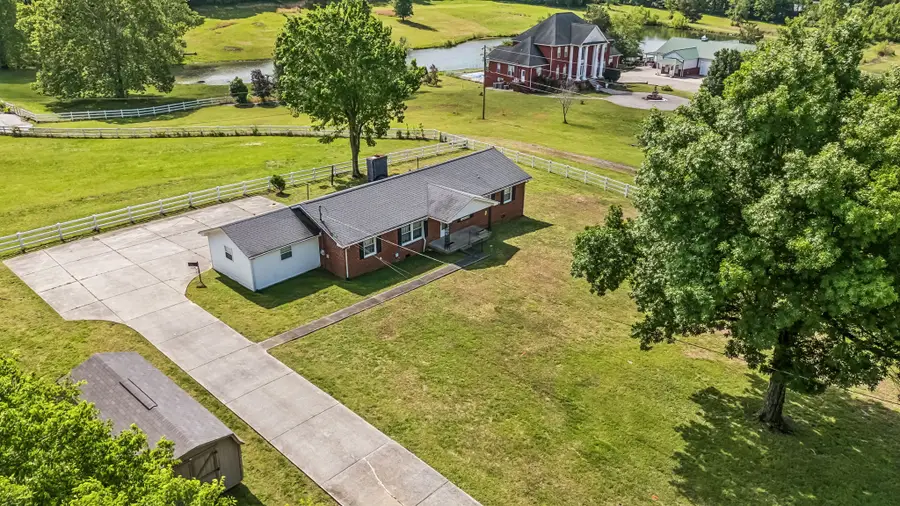 6721 Beckwith Rd, Mount Juliet, TN 37122 - #3