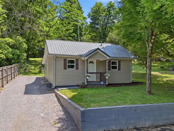 121 Sharp Road, Athens, TN 37303