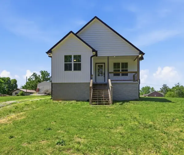 530 S Oak St, Hohenwald, TN 38462