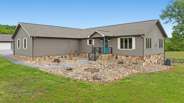 6052 Morganton Rd, Greenback, TN 37742