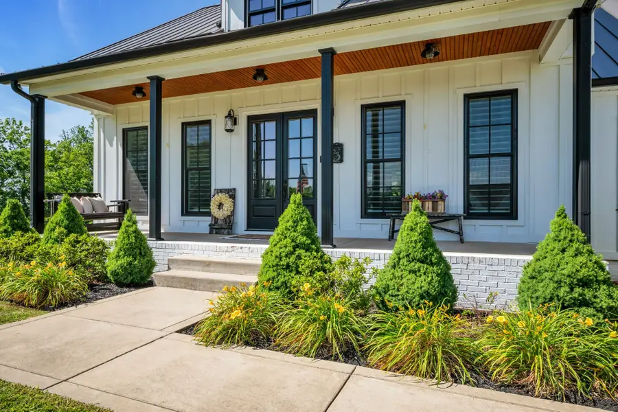 122 Hillside Dr, Dickson, TN 37055 - #3