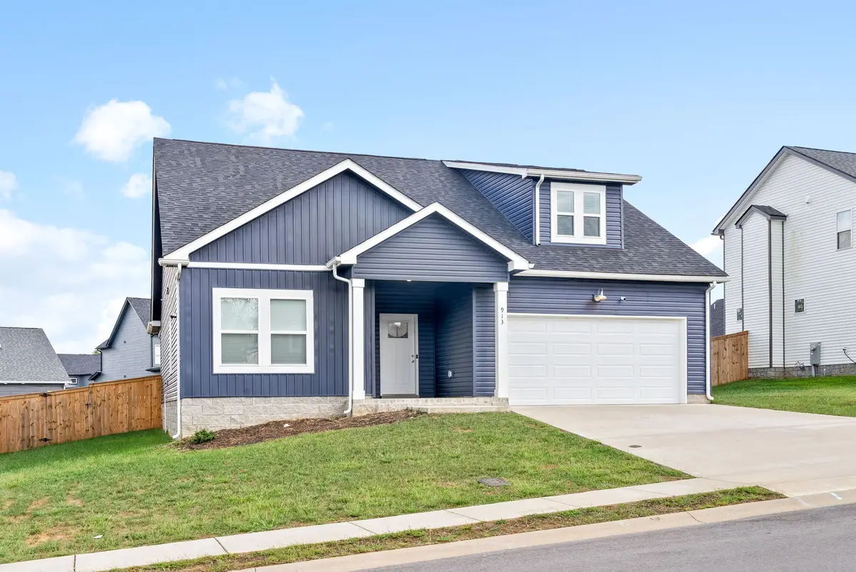 913 Recurve Ct, Clarksville, TN 37042 - #1
