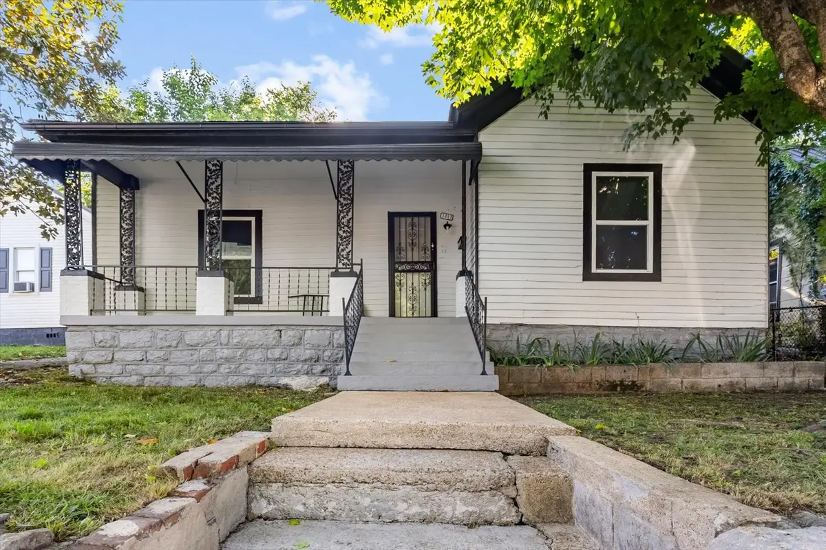 1117 S Glade St, Columbia, TN 38401 - #1