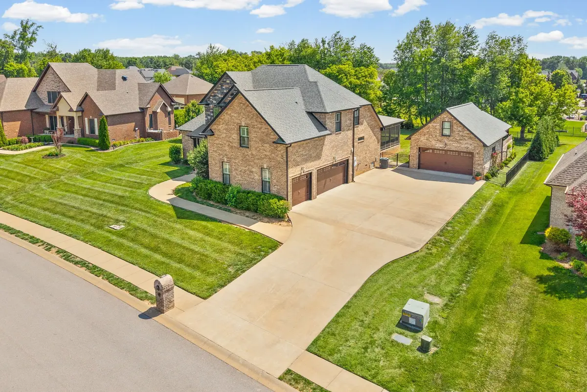 3049 Eliza Dr, Clarksville, TN 37043 - #1