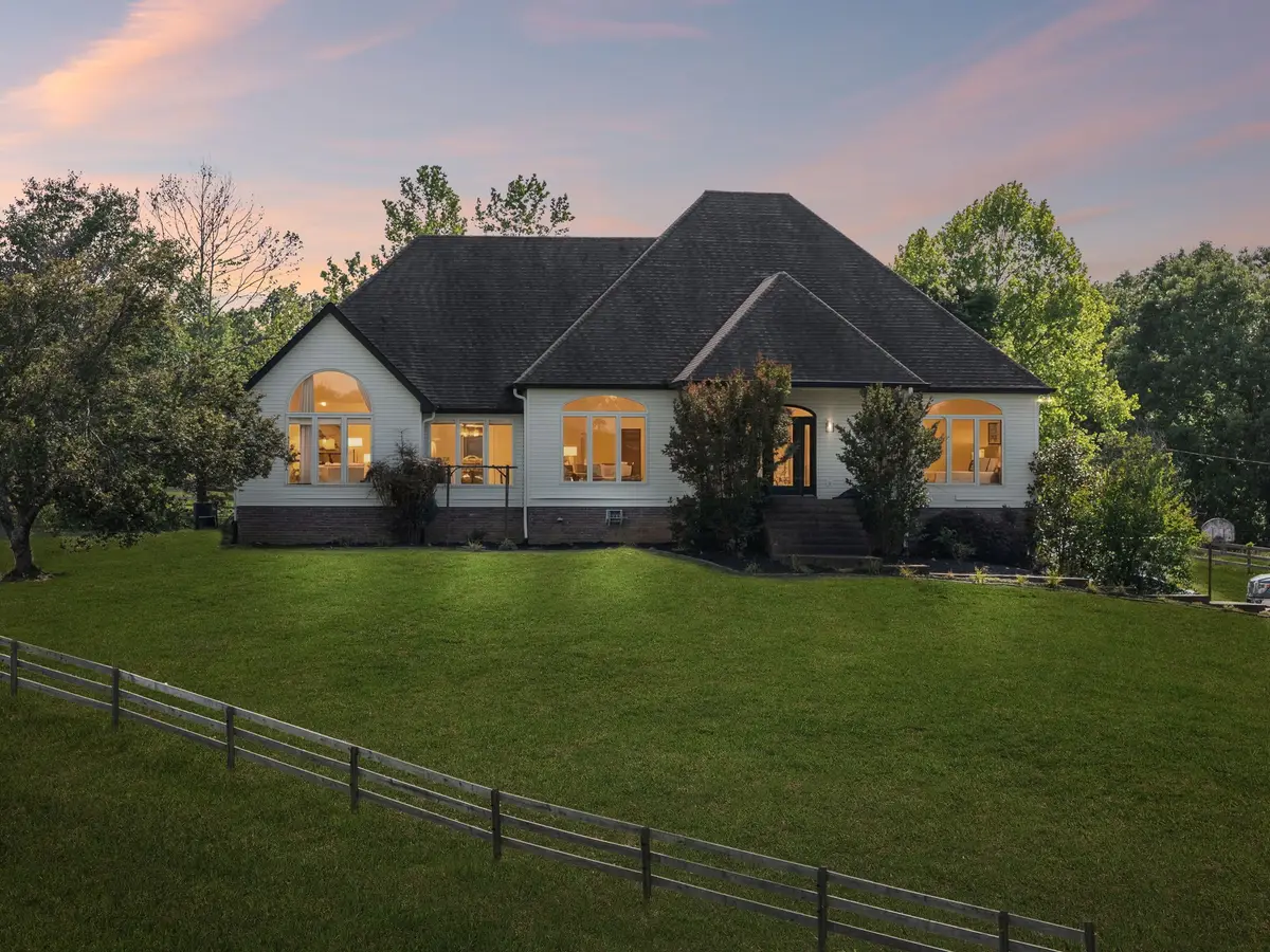 250 Home Place Rd, Dickson, TN 37055 - #1