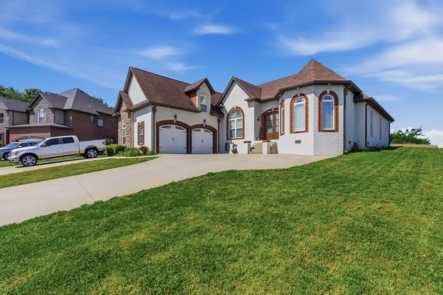 556 Larkspur Dr, Clarksville, TN 37043 - #3