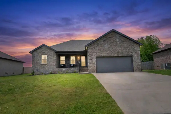 108 Smithfield Dr, Shelbyville, TN 37160