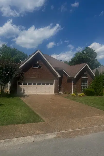 3552 Greenwood Dr, Hermitage, TN 37076 - #1