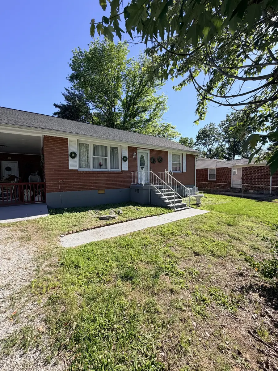103 Willow St, Ashland City, TN 37015 - #2