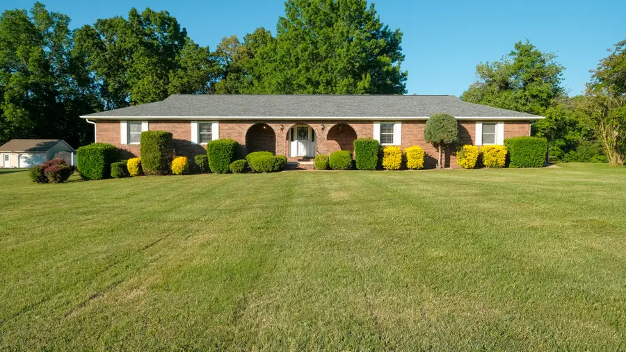 185 Savannah Dr, Buchanan, TN 38222 - #2