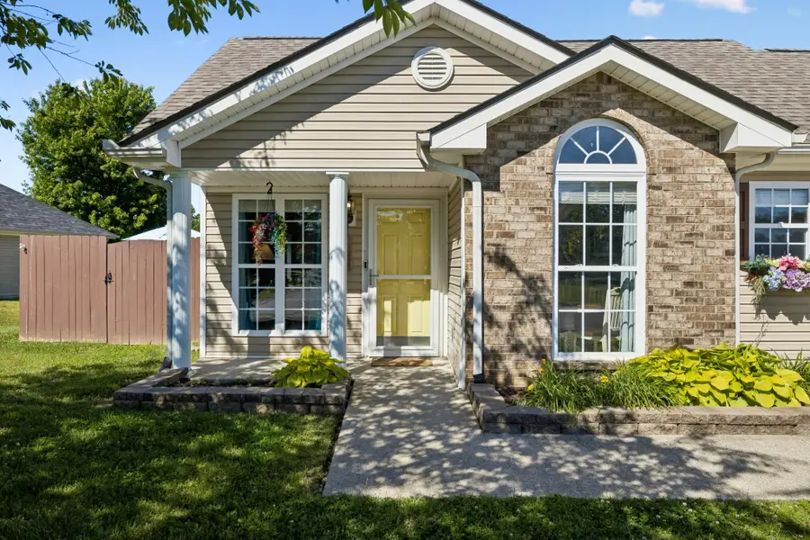 813 Magnolia Blvd, White House, TN 37188 - #2