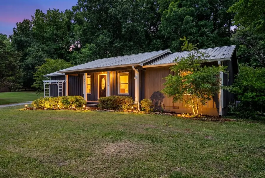 135 Briarwood Ct, Estill Springs, TN 37330 - #2