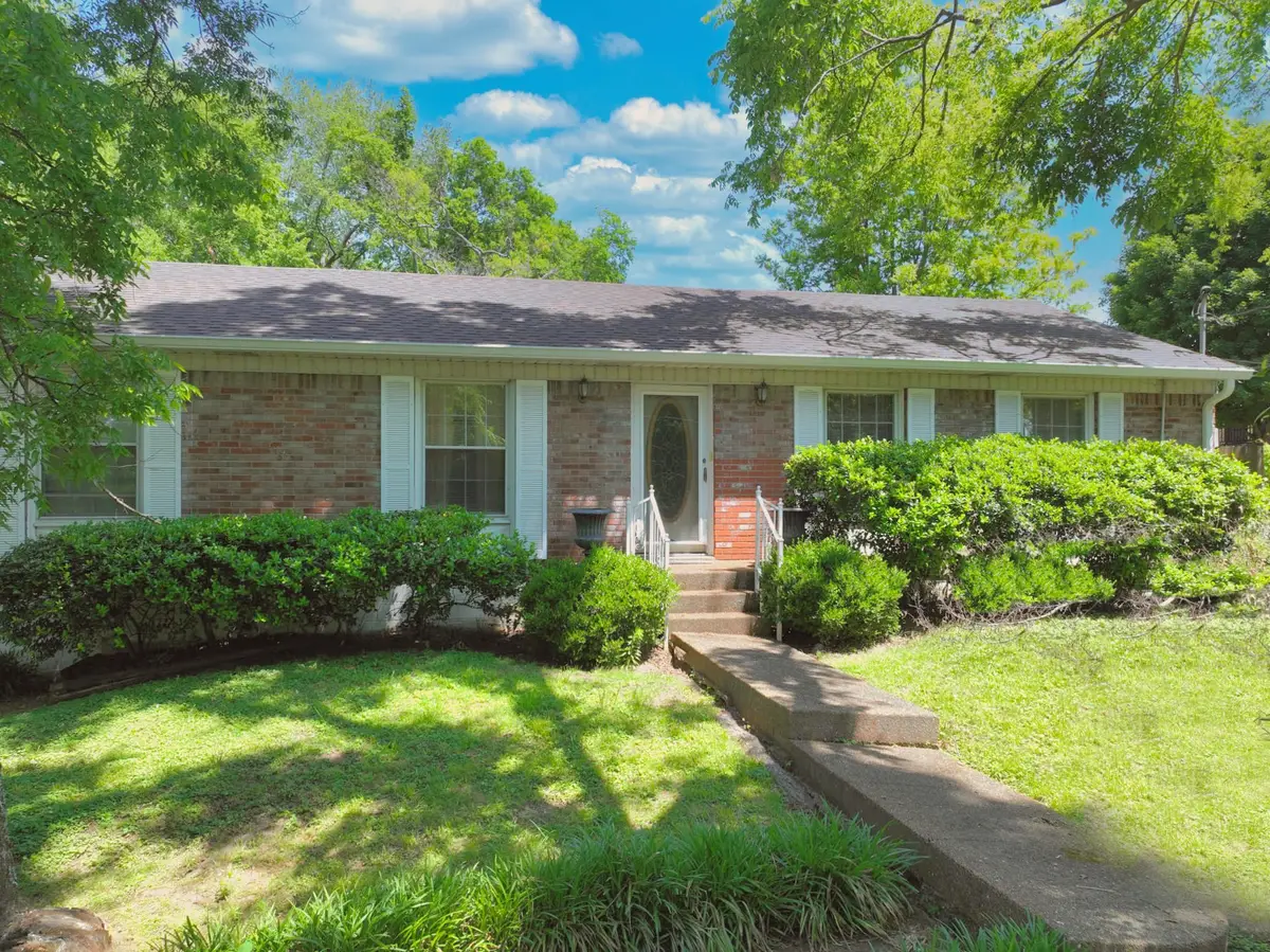 352 Blackman Rd, Nashville, TN 37211 - #1