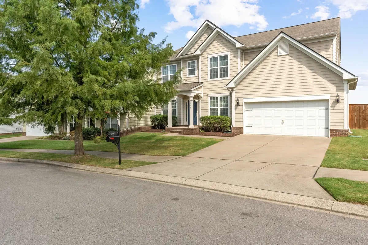 709 Wadestone Trl, Franklin, TN 37064 - #1