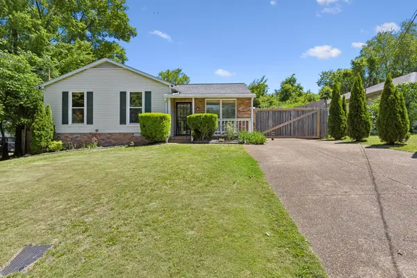 4950 Barella Dr, Antioch, TN 37013