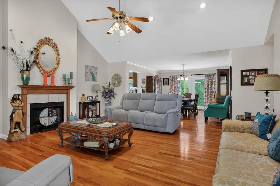 3215 Banks Pisgah Rd, Smithville, TN 37166 - #3