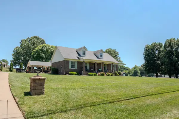6 Hawthorne Dr, Lawrenceburg, TN 38464