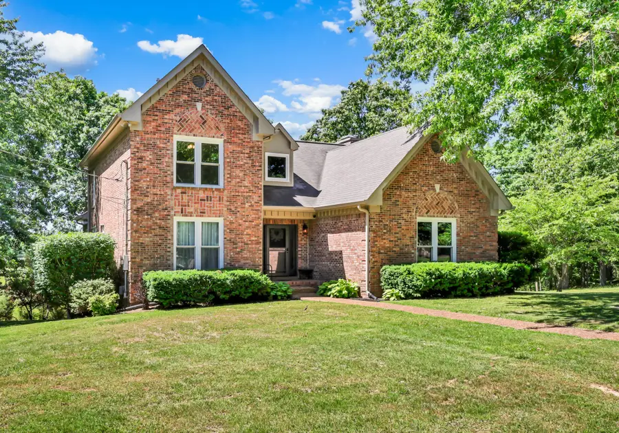 200 Plantation Ct, Dickson, TN 37055 - #2