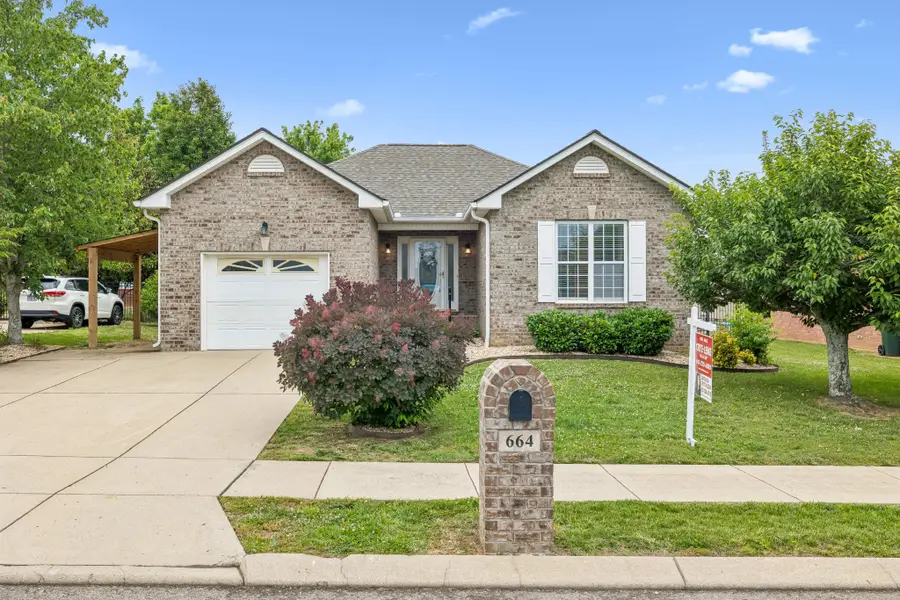 664 Community Ct, Gallatin, TN 37066 - #2