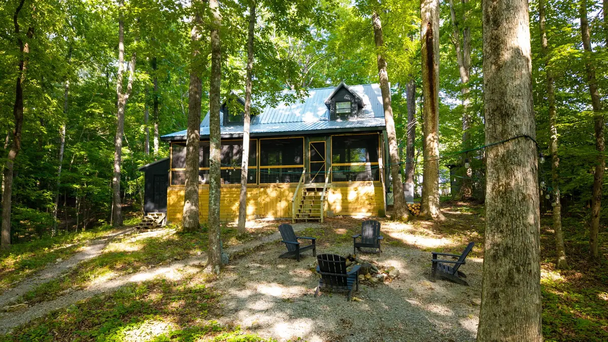 140 Huntington Dr S, Winchester, TN 37398 - #1