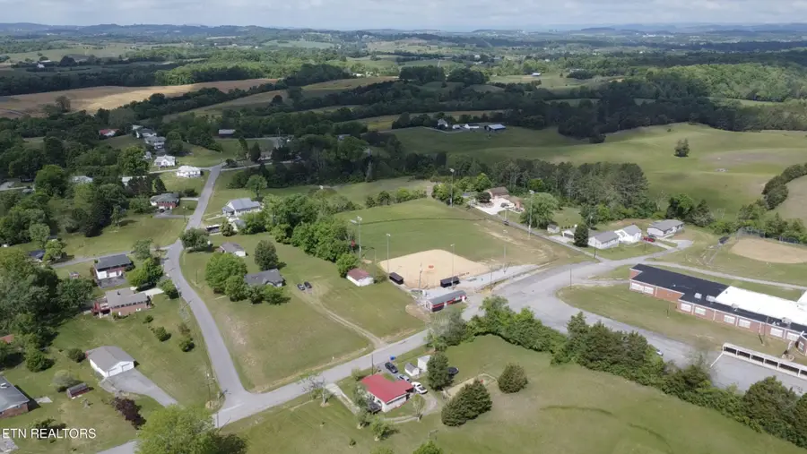 124 Wayland Blvd, Bulls Gap, TN 37711 - #3