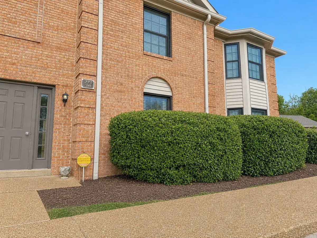 219 Ellington Pl, Madison, TN 37115 - #1