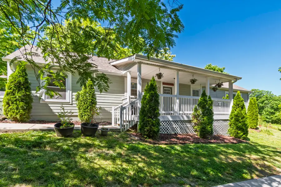 1010 Forestwood Rd, Ashland City, TN 37015 - #2