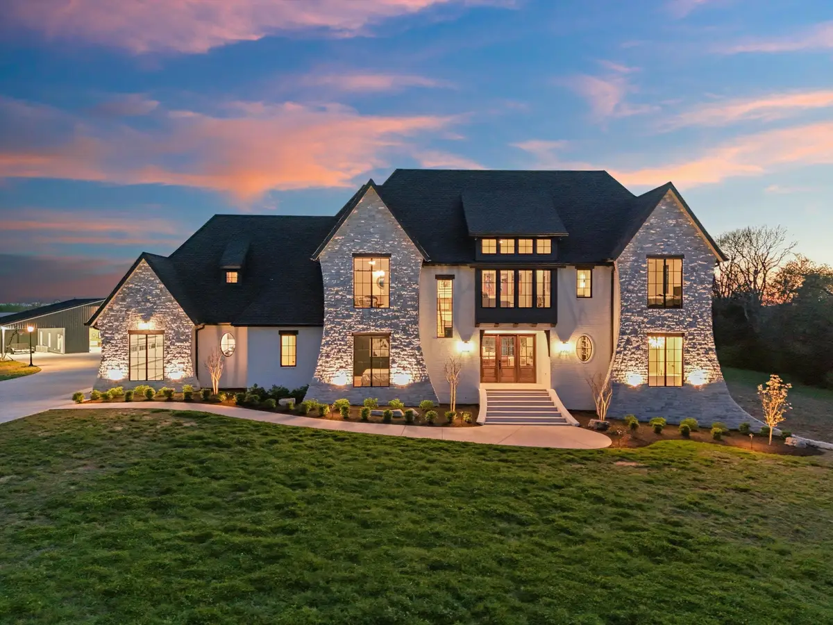 2996 S Rutland Rd, Mount Juliet, TN 37122 - #1