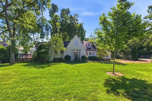 200 Brookfield Ave, Nashville, TN 37205