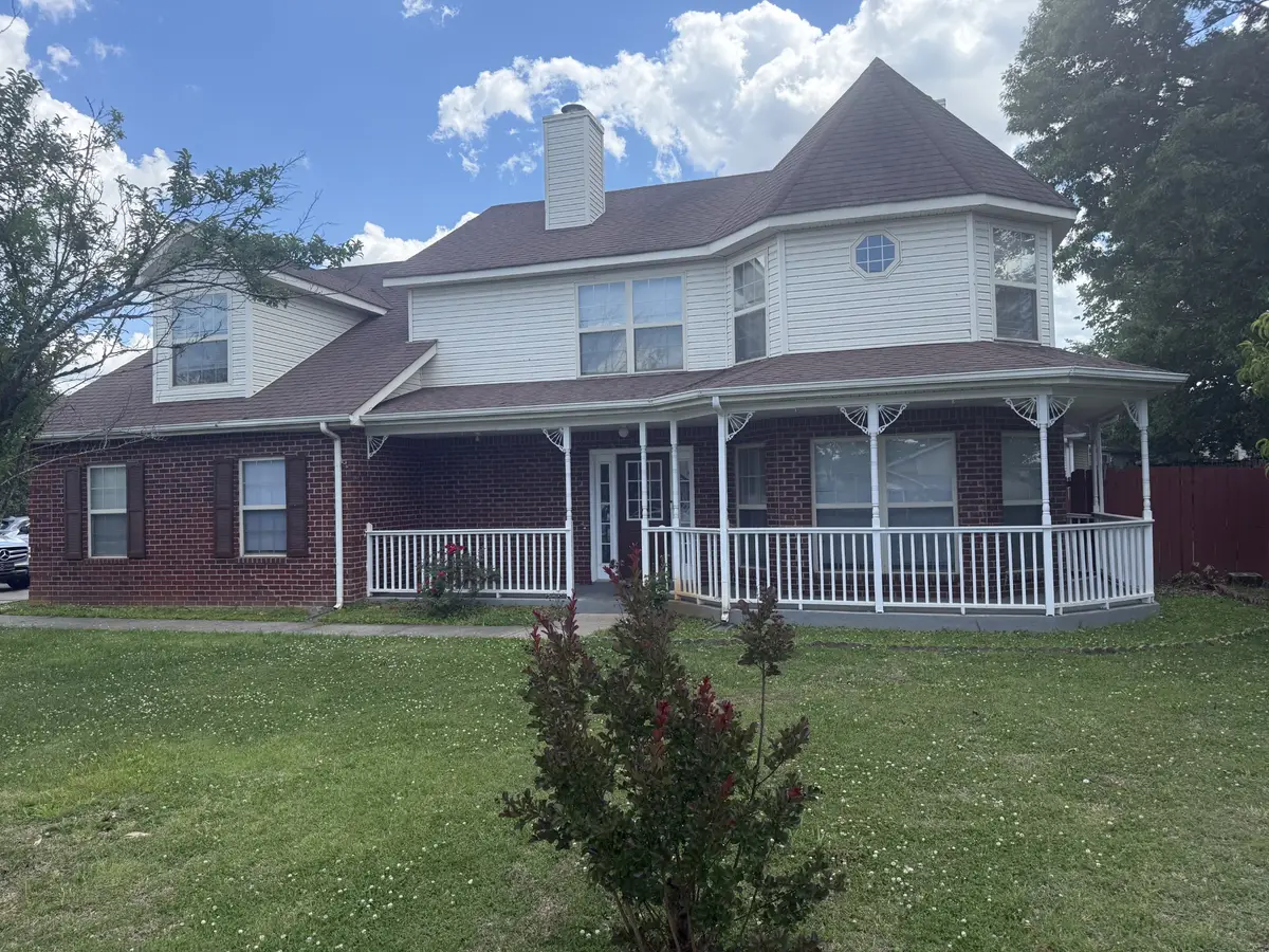 5453 Hickory Woods Dr, Antioch, TN 37013 - #1