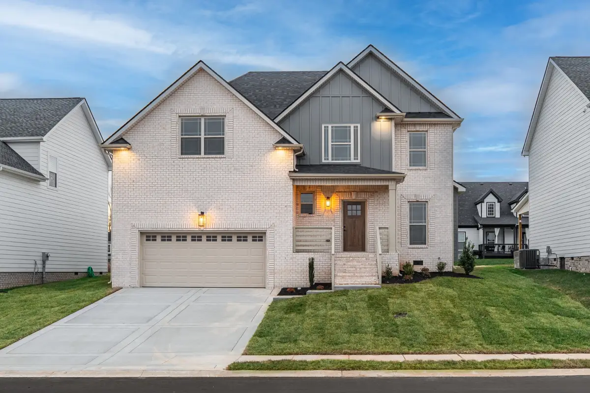 252 Bluebell Dr, Clarksville, TN 37043 - #1