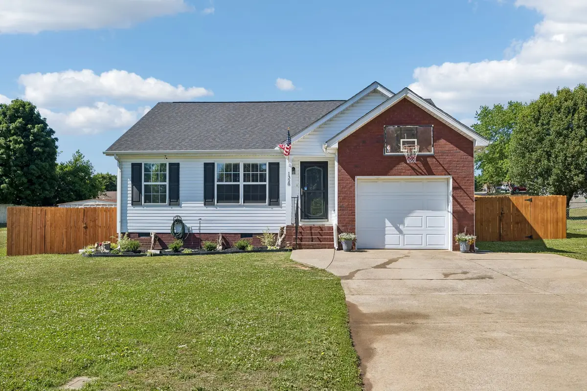 1328 Peachtree St, Murfreesboro, TN 37129 - #1