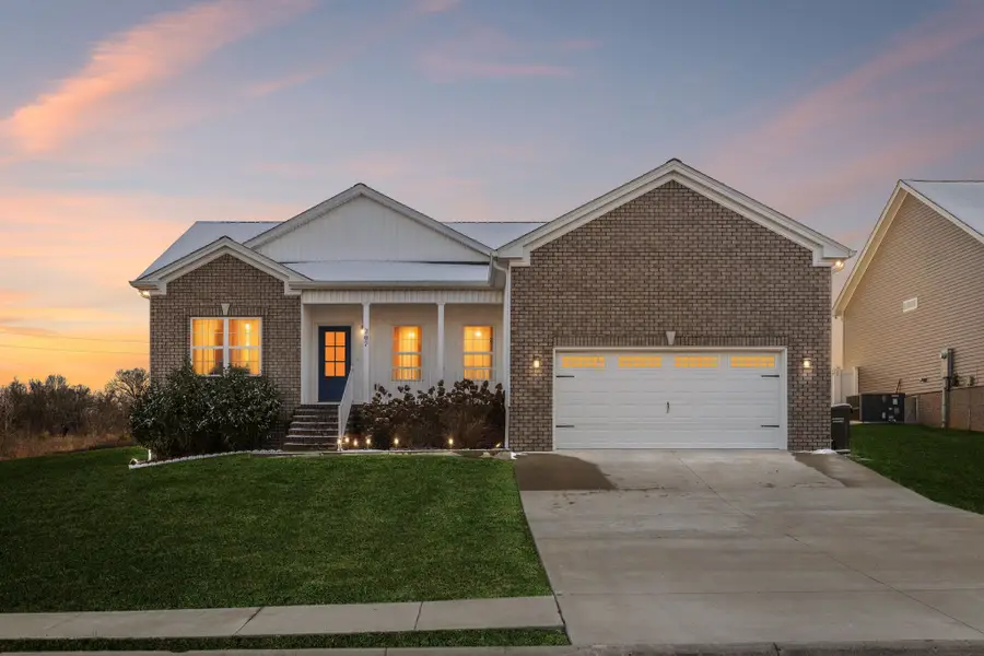 207 Bedford Ct, Hopkinsville, KY 42240 - #2