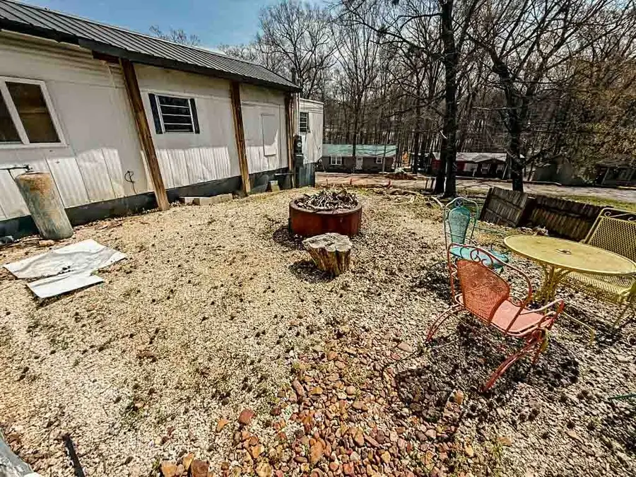 375 Belview Rd, Springville, TN 38256 - #3